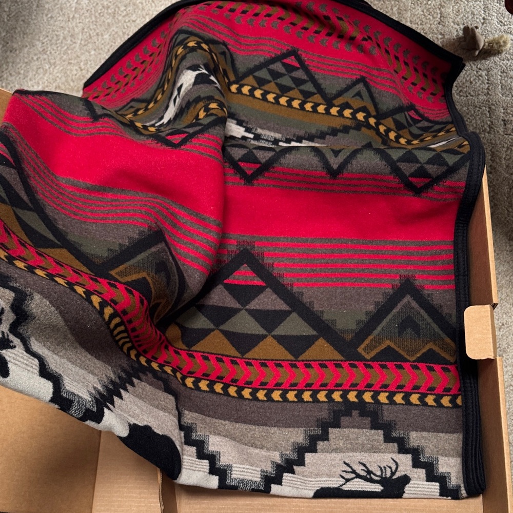 Beaver State Pendleton Wool Blanket Jacquard Robe -Brand New - Picture 6 of 7